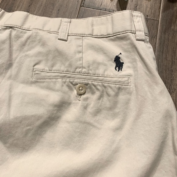 5/$25 Item Men’s Polo Flat Front Khaki Shorts - Picture 3 of 5